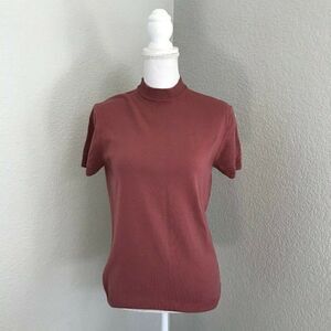 Zara Womens Maroon Short Hem Top Size Medium